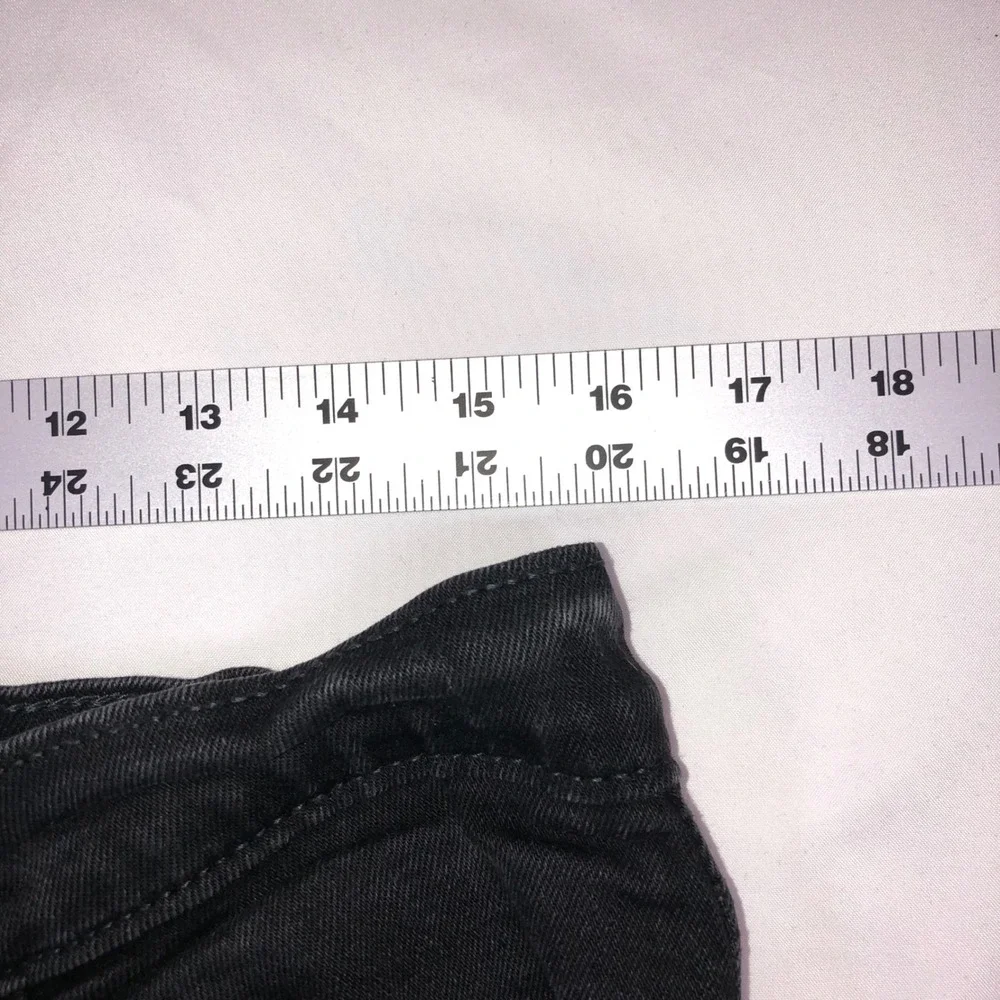 Levis 510 Skinny Fit Jeans Mens 31x24 Black Raw Hem WaterLess Denim 05510-0722